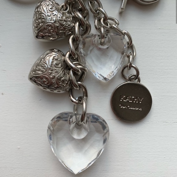 Silver & clear bead heart charm cluster keychain - Picture 2 of 8